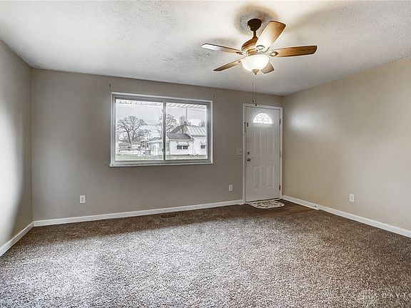 5th image of 211 Ohio Ave