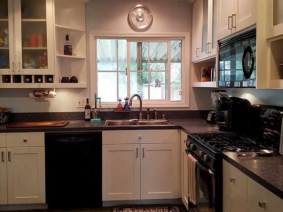 CUSTOM CABINETS & FLOORING!