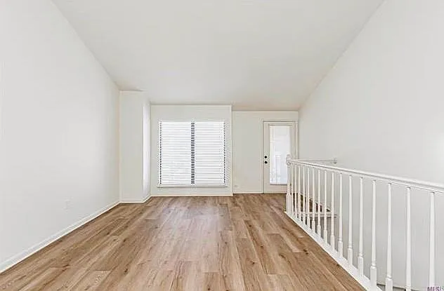 5110 Butter Creek Ln #6 — Photo 11