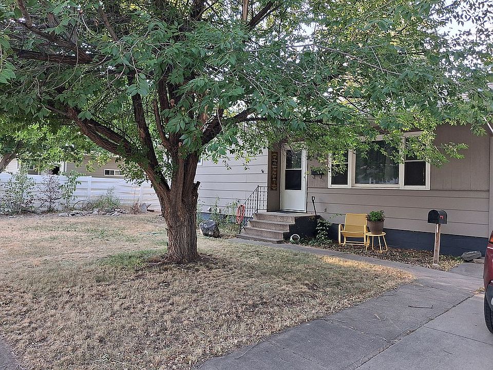 1st image of 709 Glover St