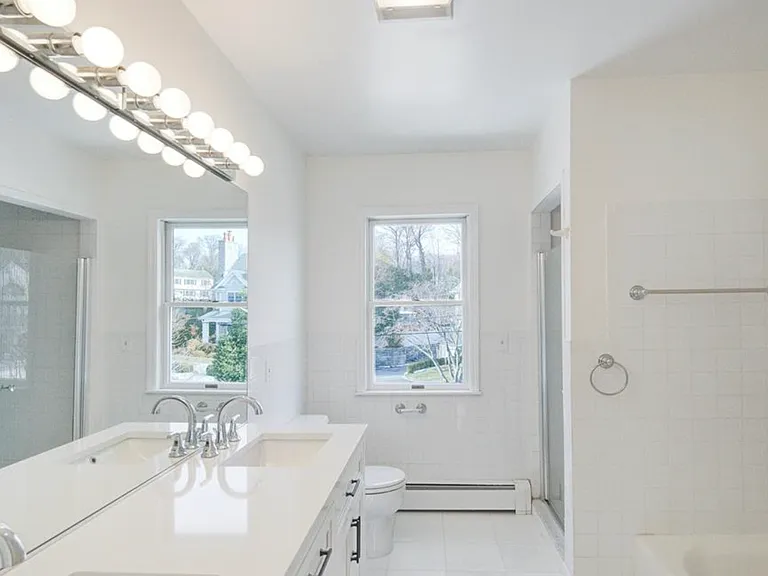 54 Shore Dr — Photo 20