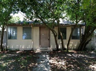 5221 9th Ave S, Gulfport, FL 33707