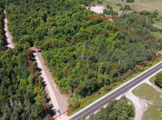 Connors Rd, Munising, MI 49862