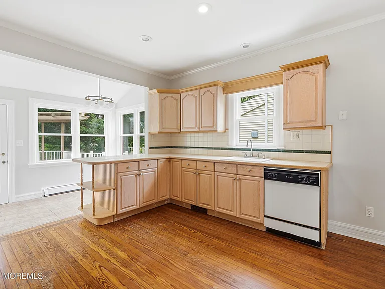 638 Overton Pl #1 — Photo 15