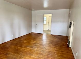 2011 E Simpson Ave APT 3, Fresno, CA 93703