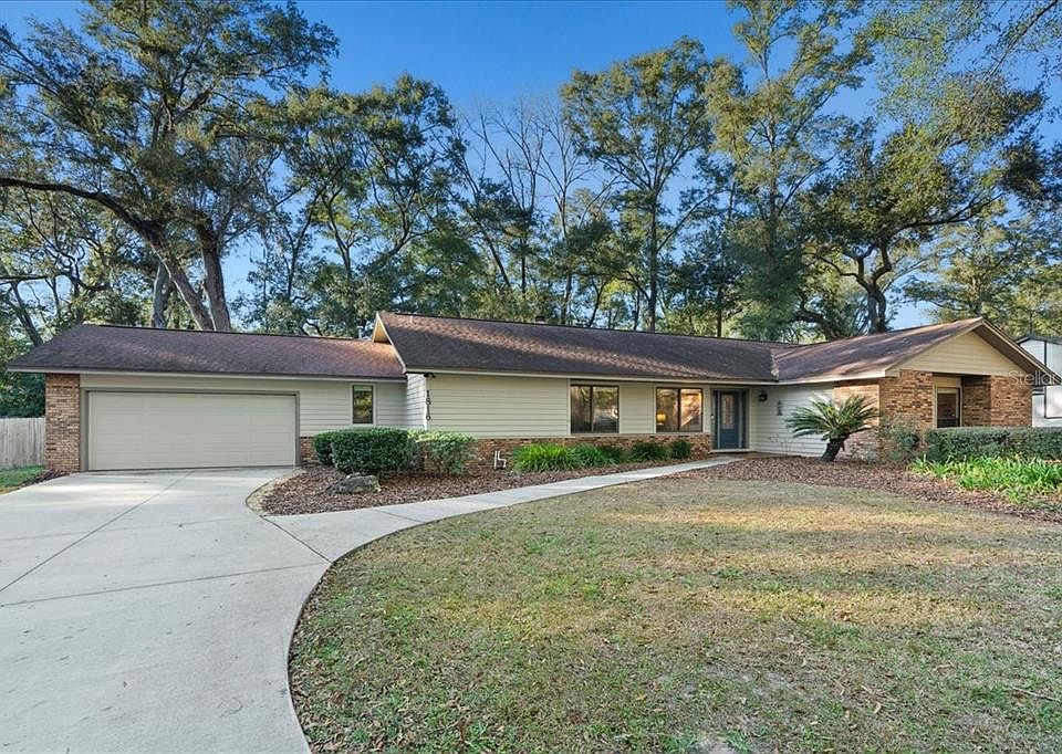 1st image of 1816 SW 81st Ter