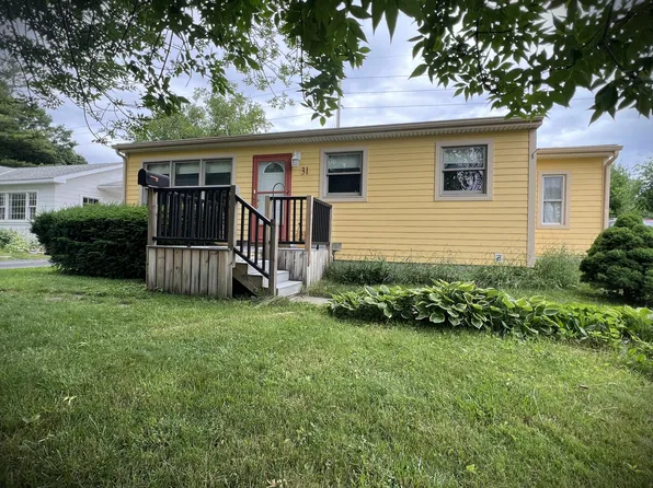31 Cogan Ave, Plattsburgh, NY 12901