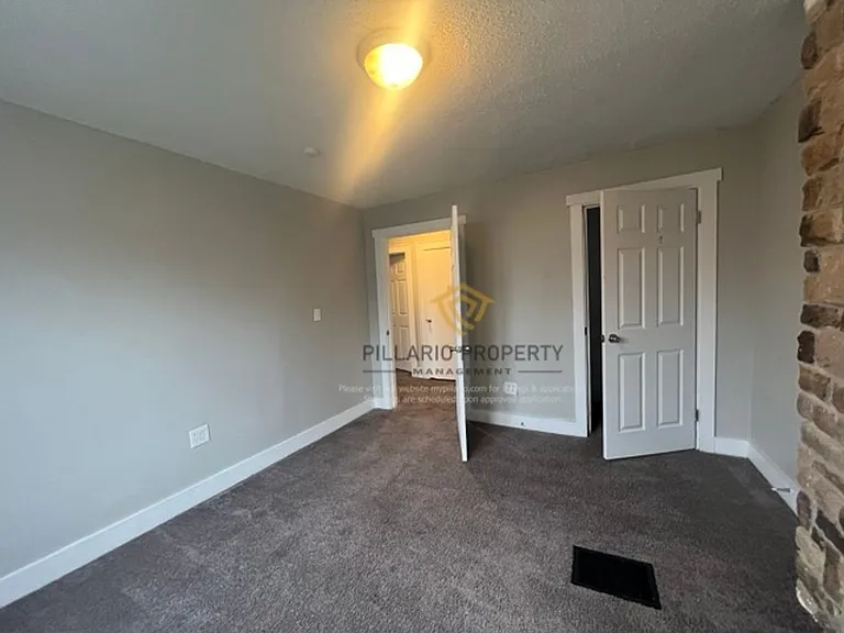 3655 N Kenwood Ave — Photo 10