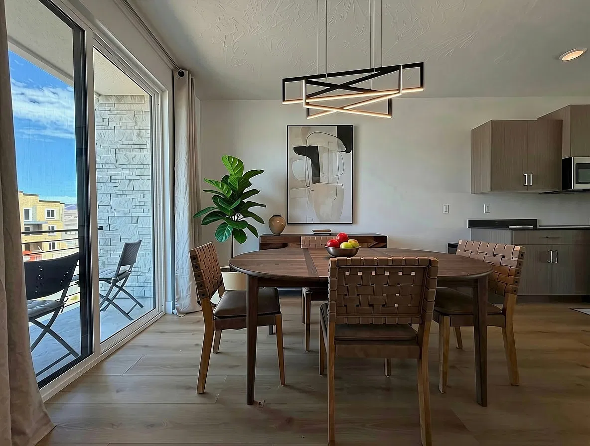2 bed, 1988 sqft, $3,950 — Photo 3