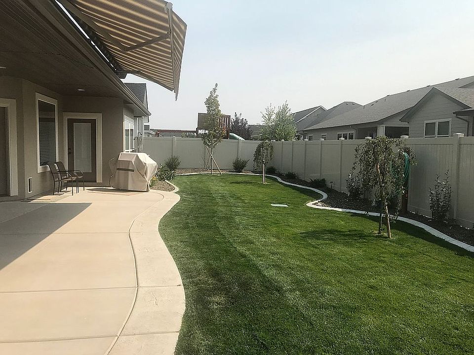 2nd image of 817 E Pascua Dr