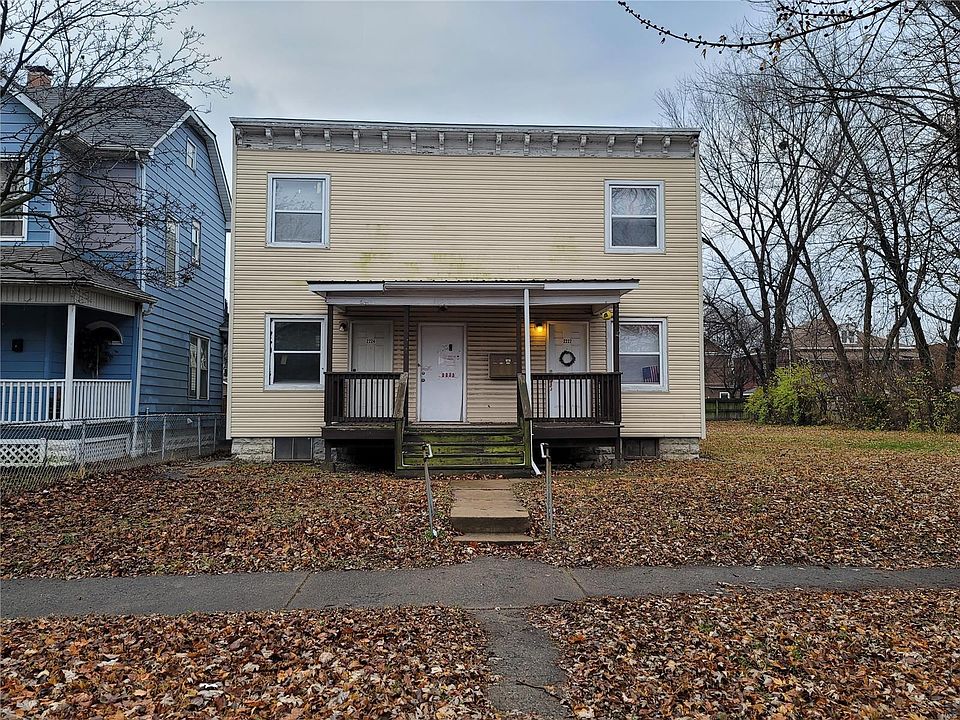2nd image of 2222 Benton St