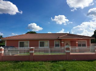 7320 NW 6th St, Miami, FL 33126