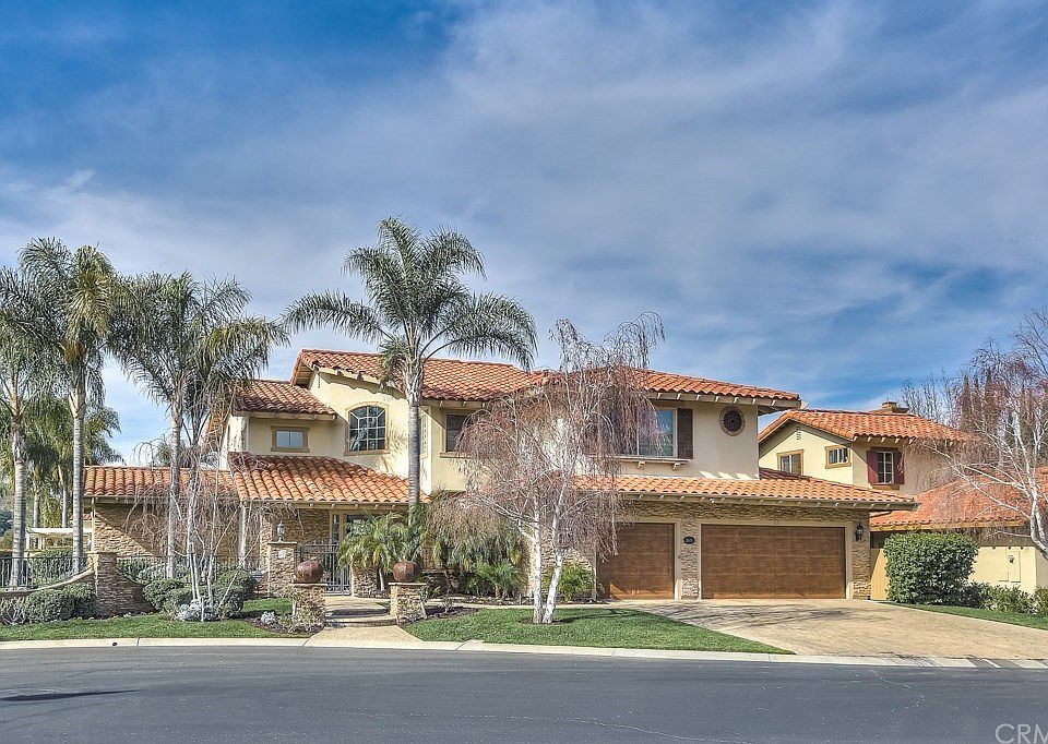 1st image of 28671 Paseo Bahia
