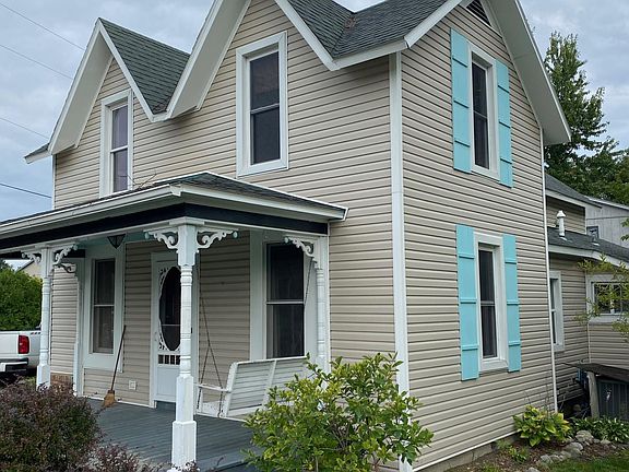 2nd image of 213 Ames St