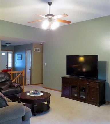 4th image of 1020 N Ponca Dr