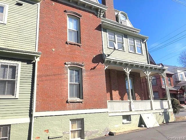 24 Vassar St #1 — Photo 23