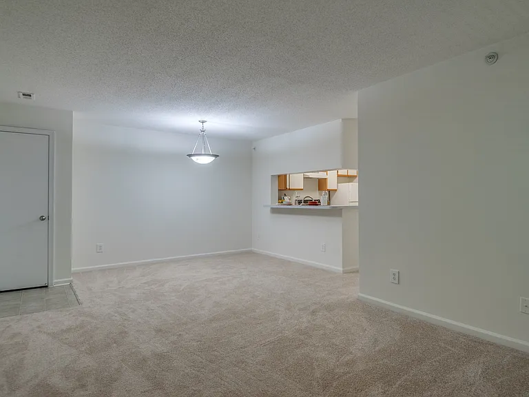 Stonegate Apartments — Photo 16