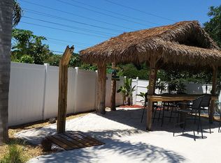 2254 Citrus Hill Ln, Palm Harbor, FL 34683