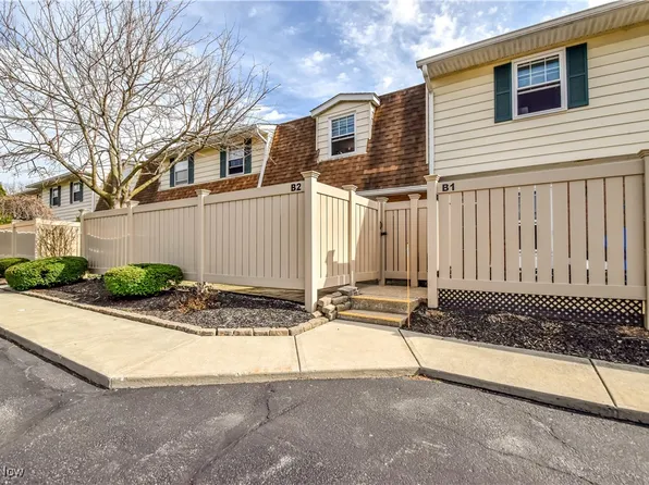 7970 Mentor Ave APT B2, Mentor, OH 44060