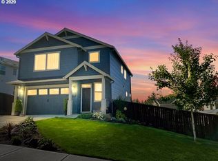 1554 W E Pl, La Center, WA
