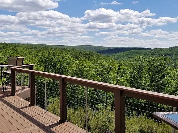 3rd image of 729 High Mountain Rd
