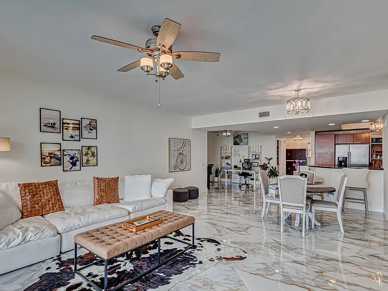 2640 Lake Shore Dr #2014 — Photo 23