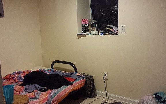 4th image of 2146 N Keeler Ave