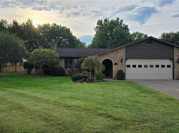 4 Rivercrest, Vienna, WV 26105