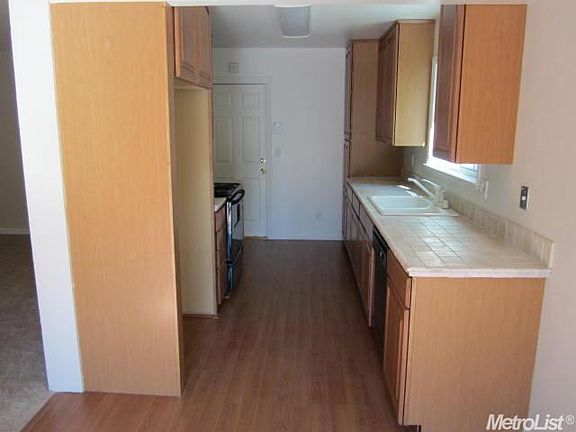 5th image of 3558 Lindenwood Way