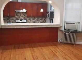 8715 114th St, Richmond Hill, NY 11418