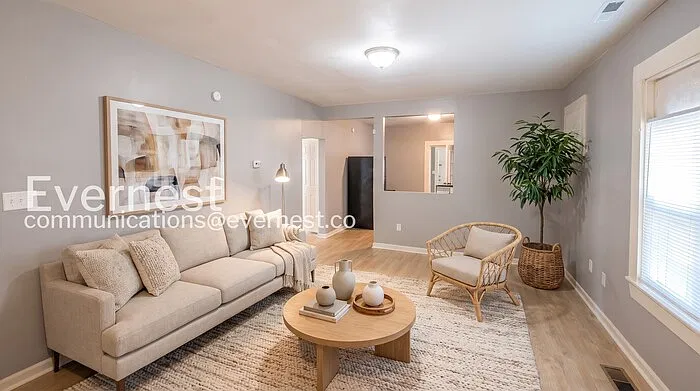 2 bed, 2.0 bath, 1106 sqft, $855 — Photo 2