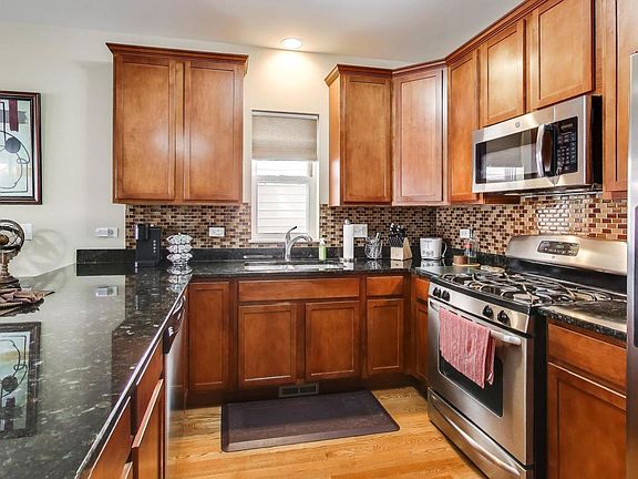 3rd image of 5355 W Galewood Ave #A