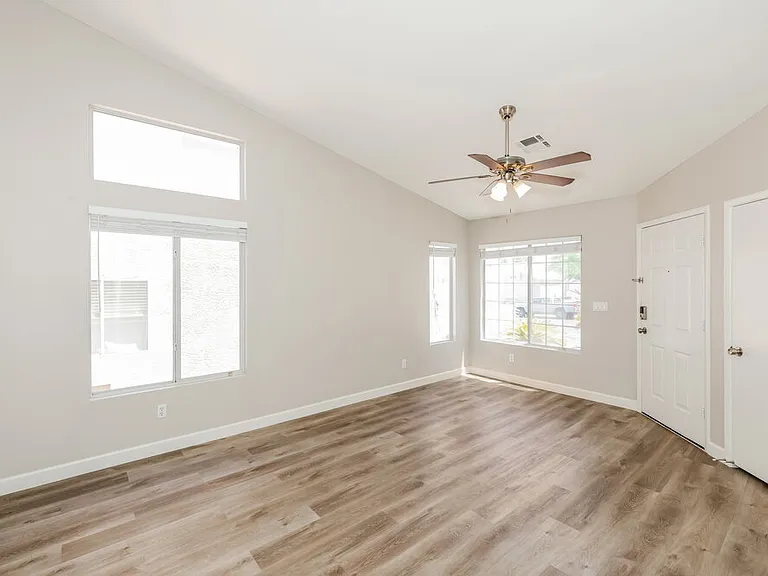 3639 Covewick Dr — Photo 7