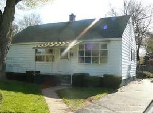 95 Consaul Rd, Albany, NY 12205