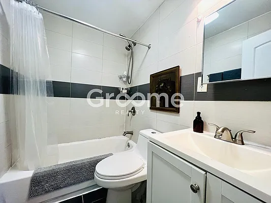 Rented by GROOME REALTY LLC | media 18