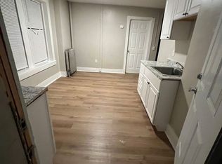 529 Union St APT 1L, Springfield, MA 01109