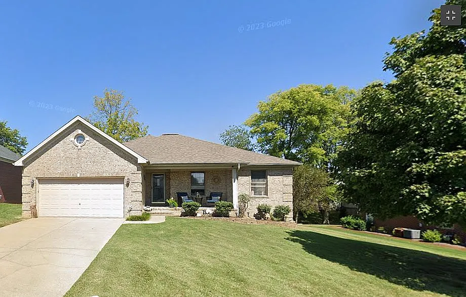 2813 Turfway Dr photo 1