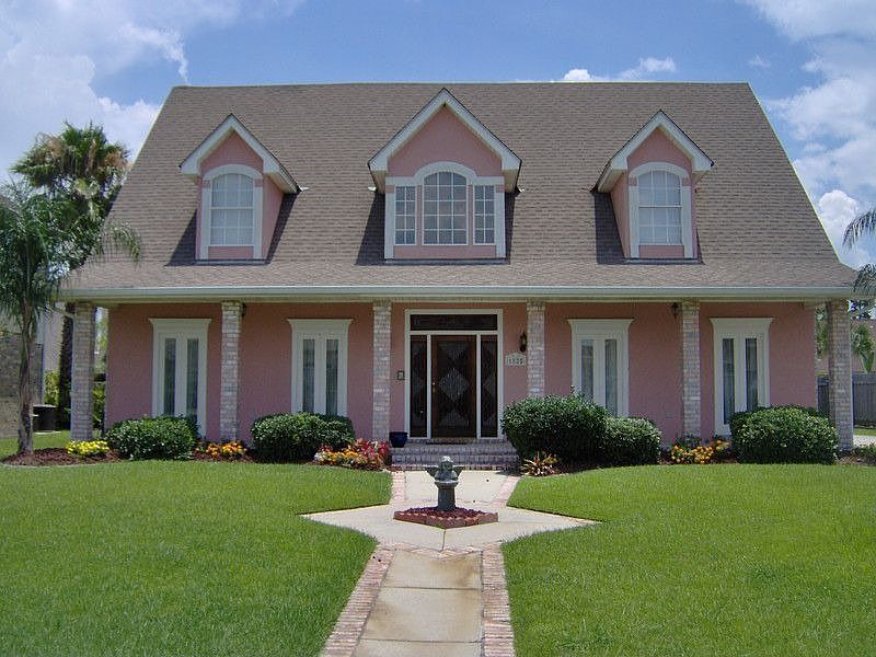 1st image of 1825 Wedgwood Dr