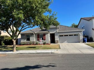 1314 Zinnia Ct, Patterson, CA 95363