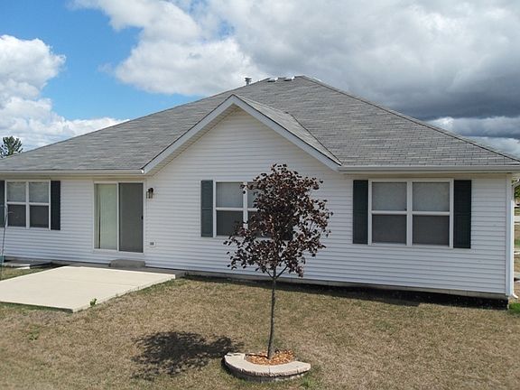 4th image of 29940 Blue Heron Blvd