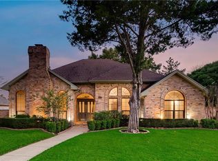 1412 Thistlewood Dr, Desoto, TX 75115