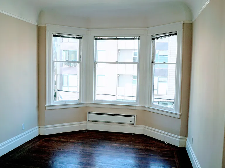 335 Oak St #341 — Photo 4