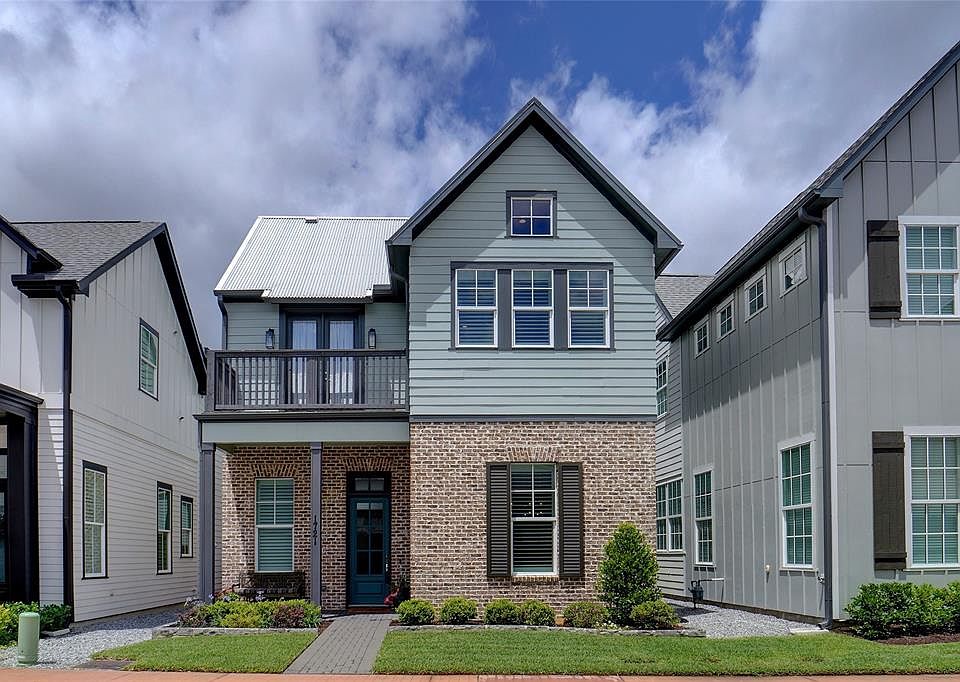Welcome Home to 1721 Wofford.