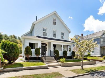 12 Charles St, Wakefield, MA, 01880