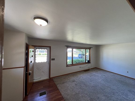 2nd image of 1315 W 36th St