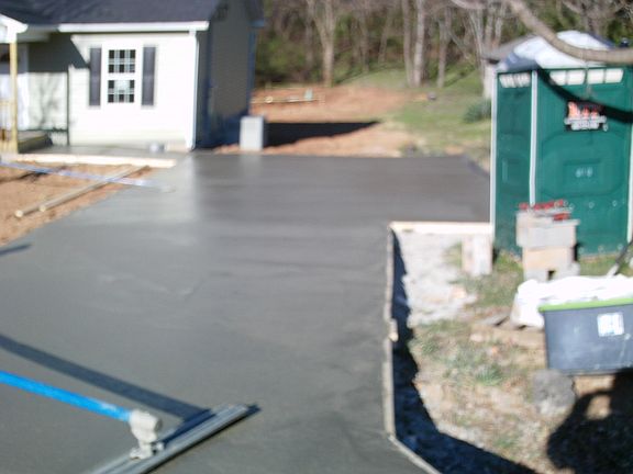 3rd image of 1607 Bradshaw Garden Dr