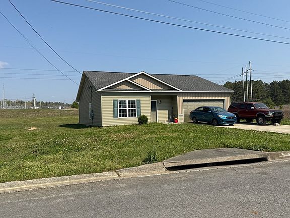 3rd image of 49 Atwood Dr NW