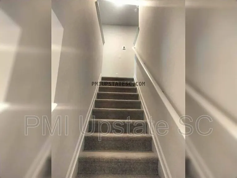 617 Tacoma Trl — Photo 6