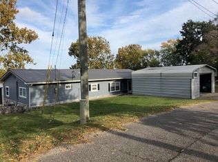 1010 Red Bud Dr, Grove, OK 74344