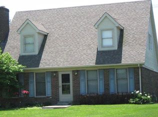 404 Quail Run Rd, Versailles, KY 40383